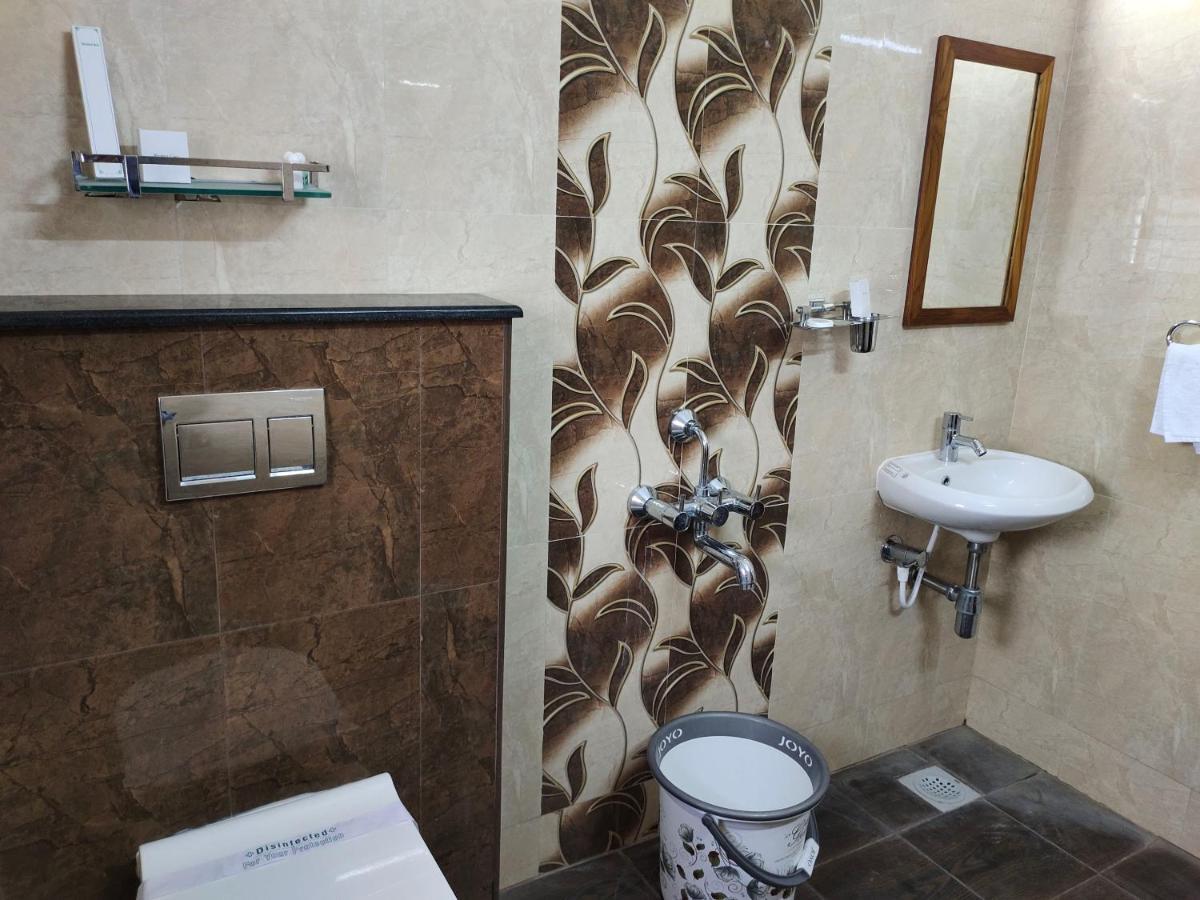 John Towers Hotell Tirunelveli Eksteriør bilde
